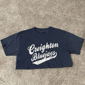 Size medium creighton gray blue shirt sleeve top